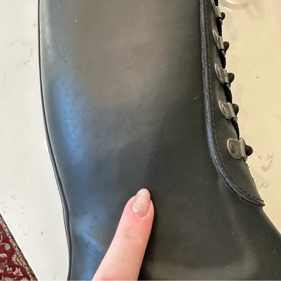 Ugg Madelynn Lace Up Rubber Rain Boots size 5 - Picture 5 of 10